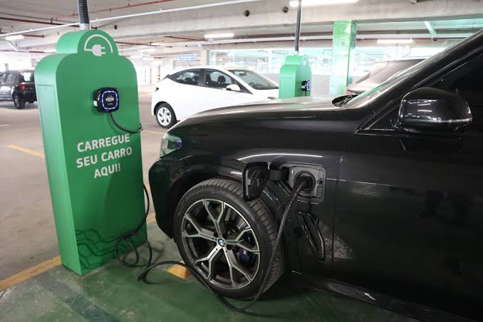 GNV ainda compensa em 2026? Veja quando o 5ª e o 6ª geração ainda fazem sentido diante dos carros híbridos